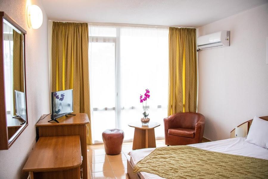 Hotel Mures Saturn Dış mekan fotoğraf